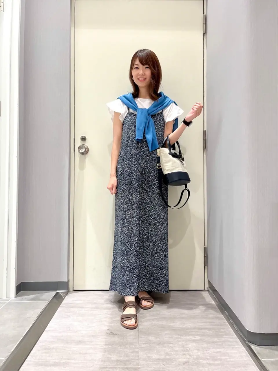 ANY 金井 コーディネート画像