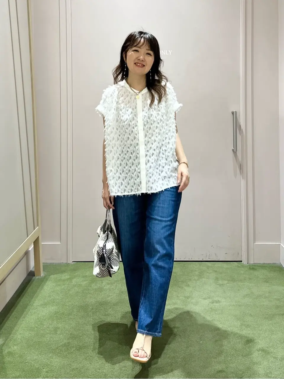 ANY フジコ コーディネート画像