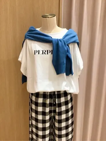 ANY 浅岡 コーディネート画像