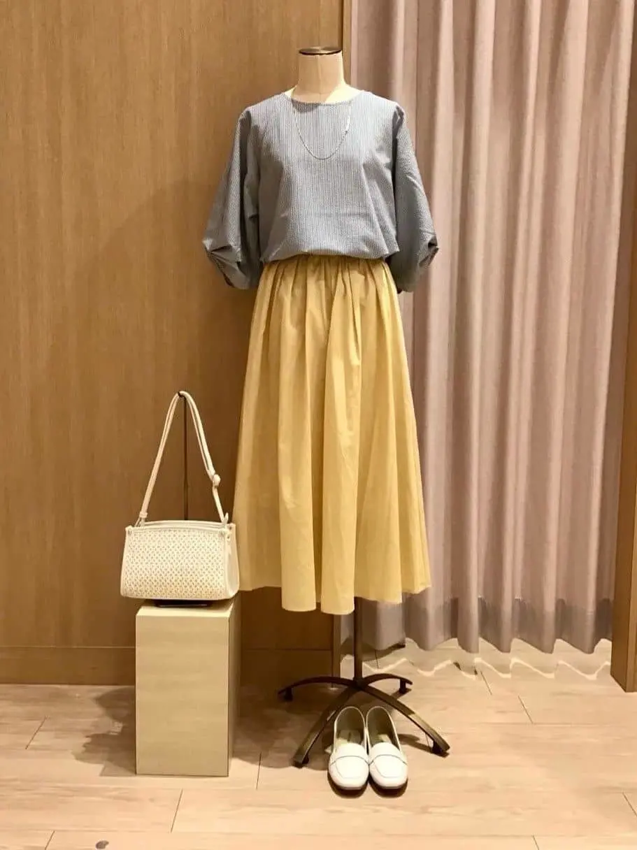 ANY 浅岡 コーディネート画像