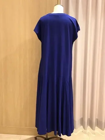 ANY 本吉 コーディネート画像