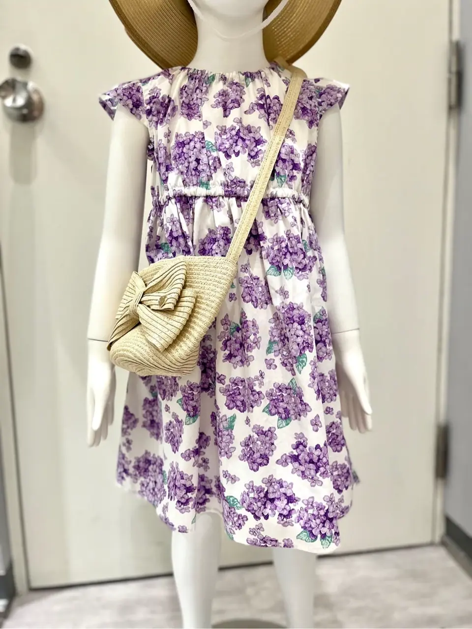 ANY 金井 コーディネート画像