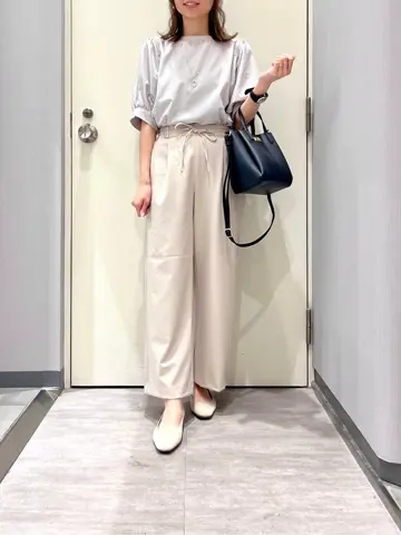 ANY 金井 コーディネート画像