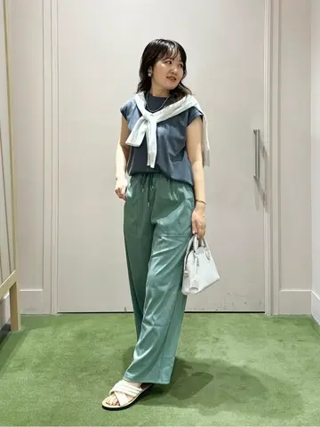 ANY フジコ コーディネート画像