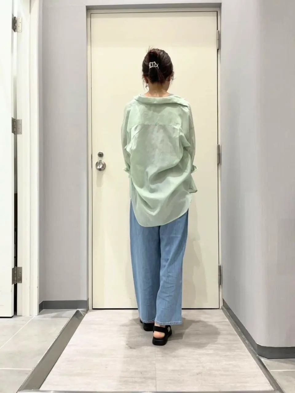 ANY 榎本 コーディネート画像