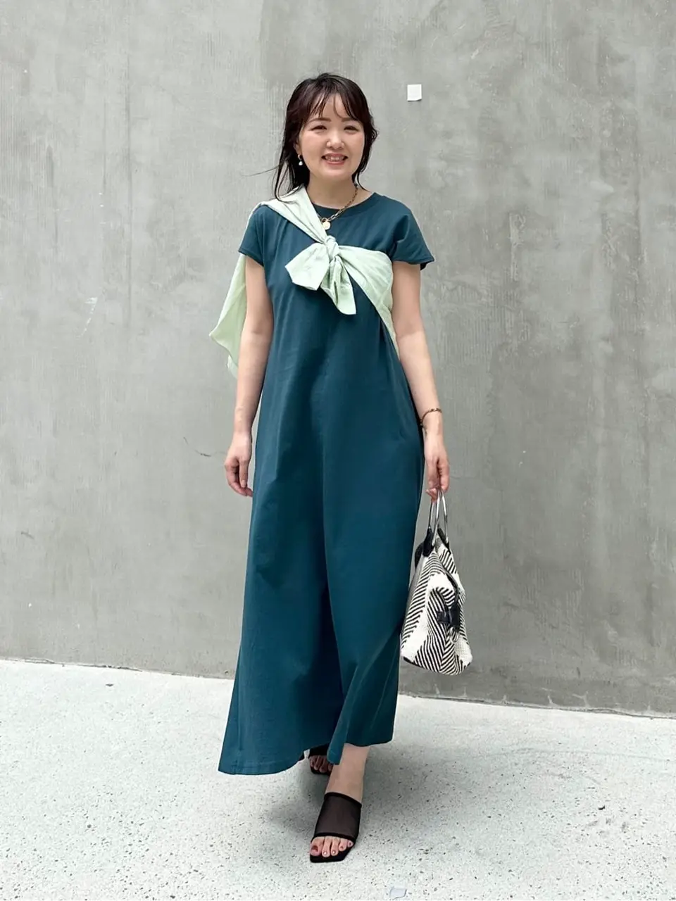 ANY フジコ コーディネート画像