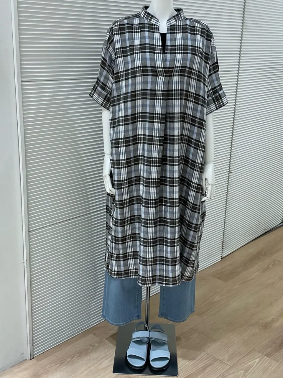 ANY こばやし コーディネート画像