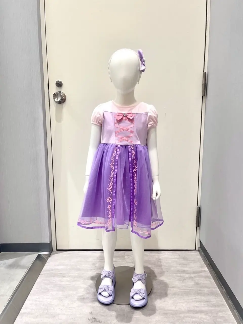 ANY 金井 コーディネート画像