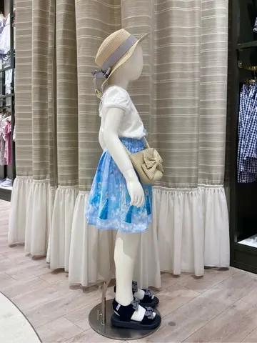 ANY フジコ コーディネート画像