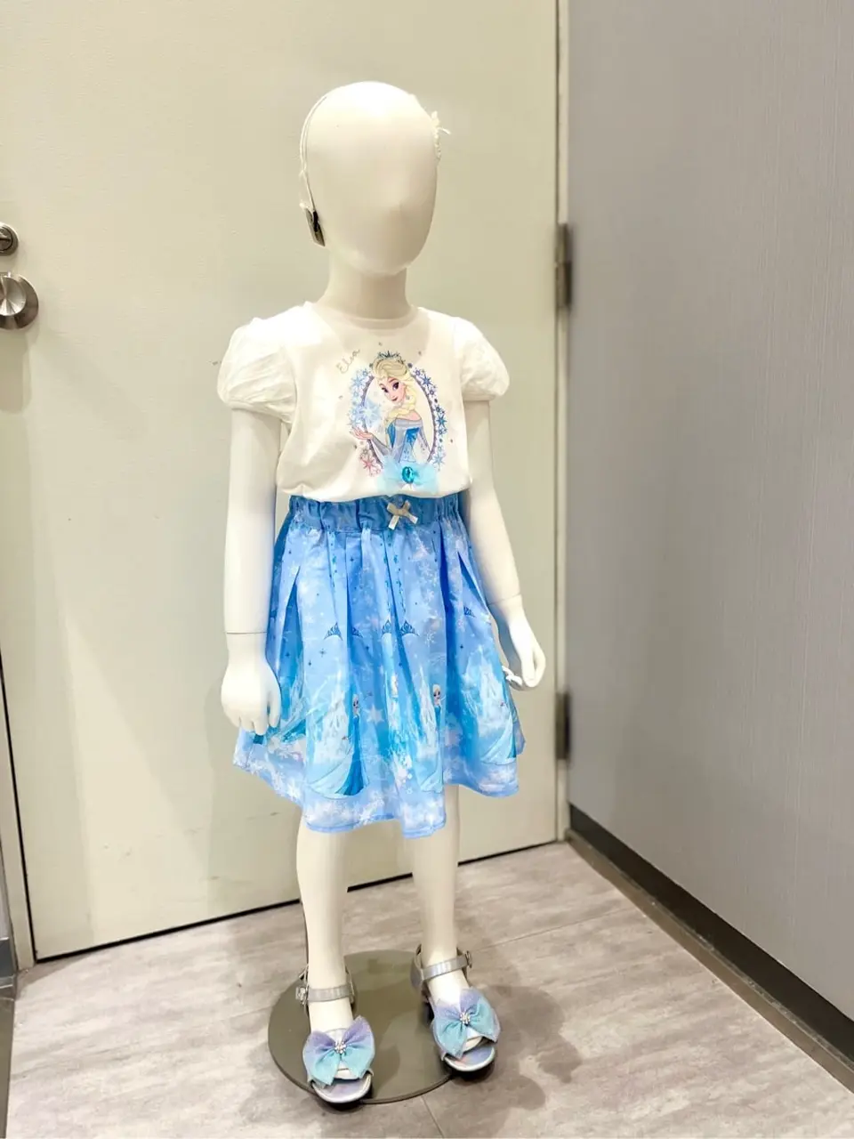 ANY 金井 コーディネート画像