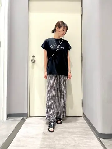 ANY 金井 コーディネート画像