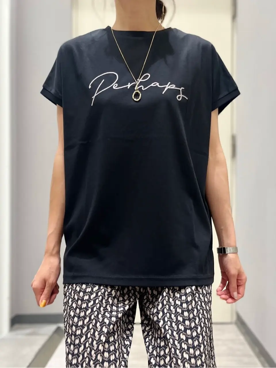 ANY 金井 コーディネート画像