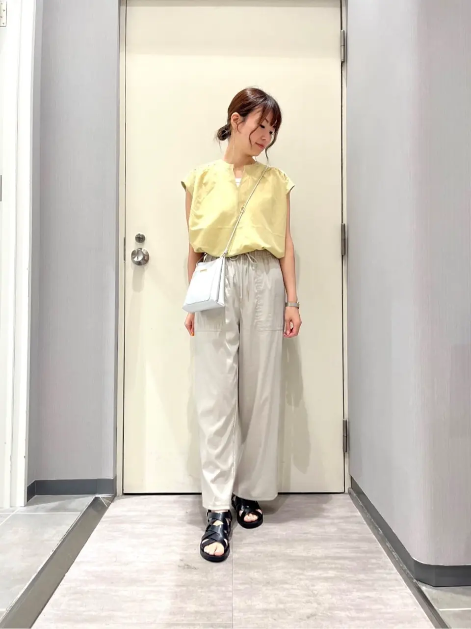 ANY 金井 コーディネート画像