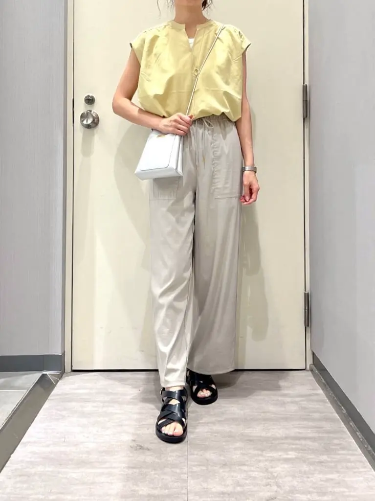 ANY 金井 コーディネート画像