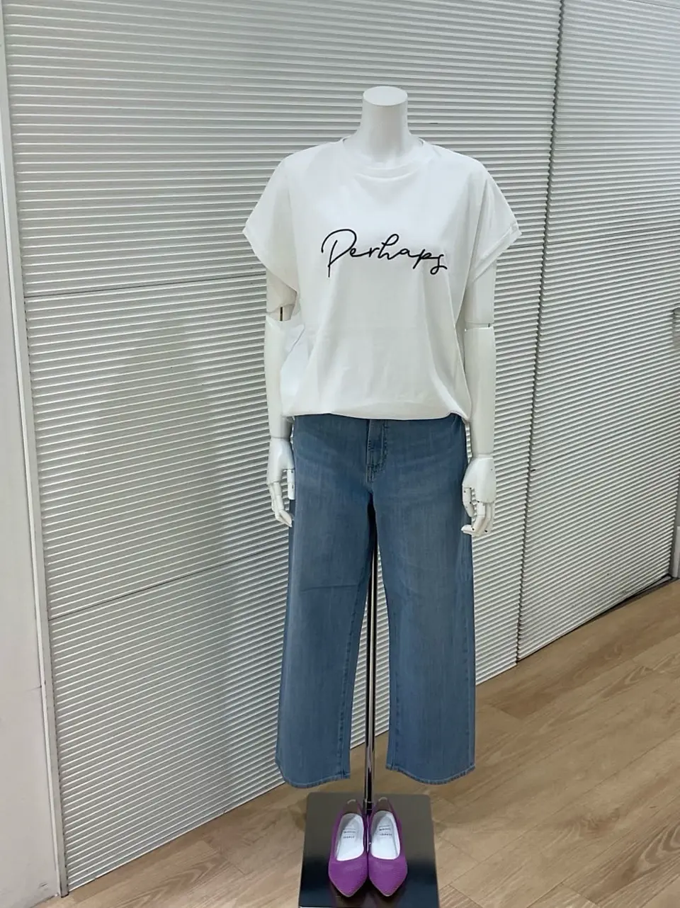 ANY こばやし コーディネート画像