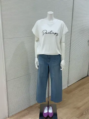 ANY こばやし コーディネート画像