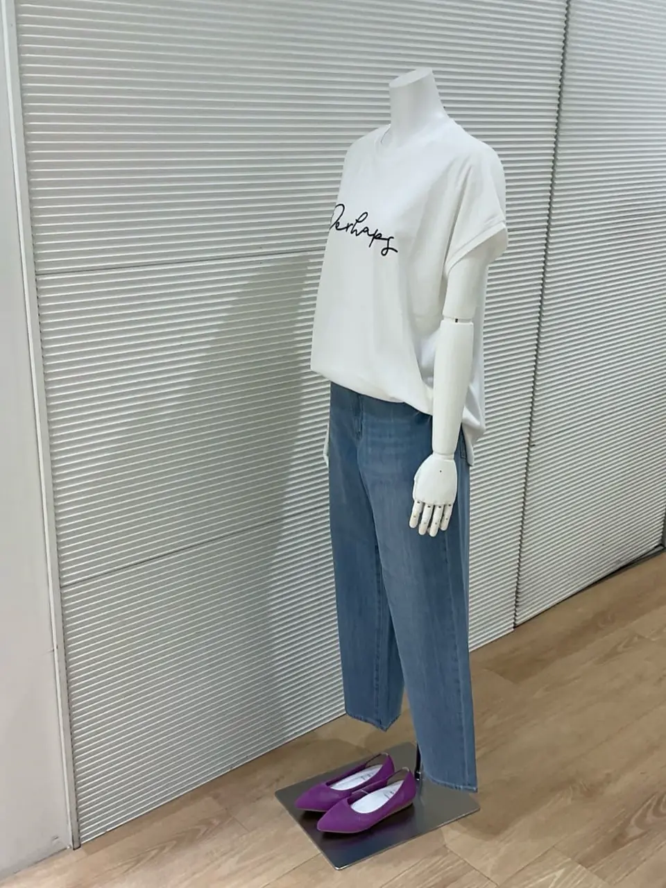 ANY こばやし コーディネート画像