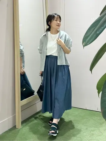 ANY フジコ コーディネート画像