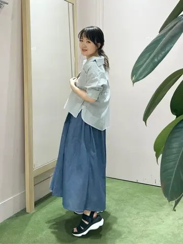 ANY フジコ コーディネート画像