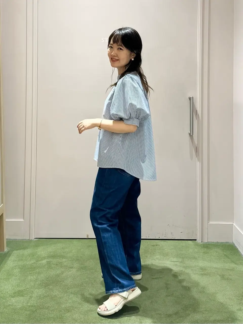 ANY フジコ コーディネート画像