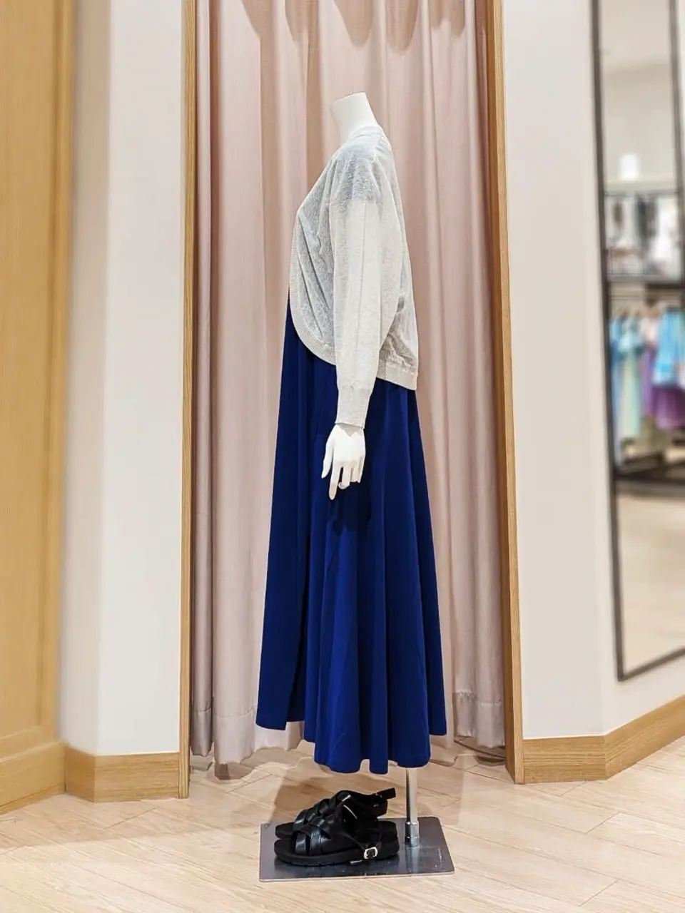 ANY 岩田 コーディネート画像