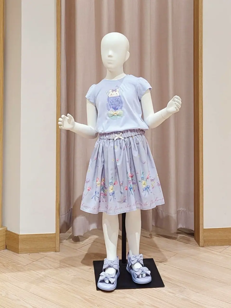 ANY 奥原 コーディネート画像