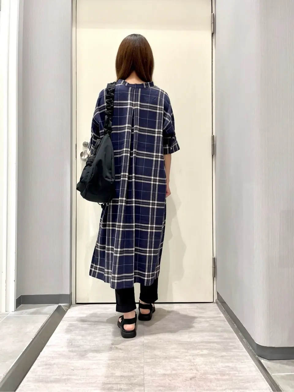 ANY 金井 コーディネート画像