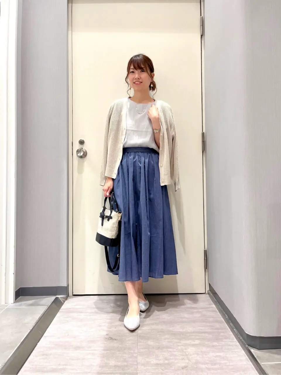 ANY 金井 コーディネート画像