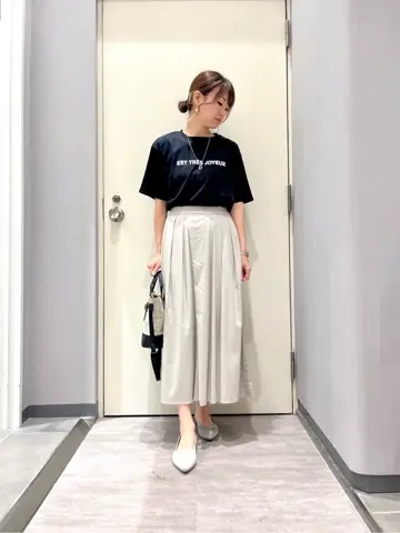 ANY 金井 コーディネート画像