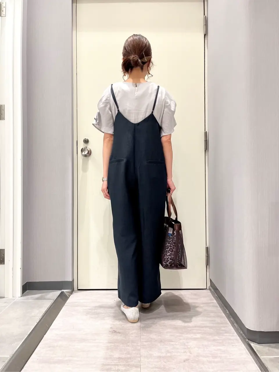 ANY 金井 コーディネート画像