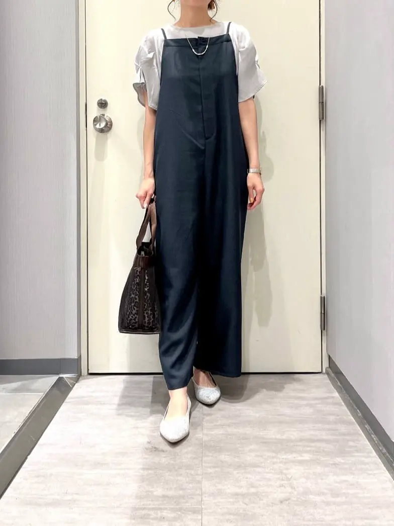 ANY 金井 コーディネート画像