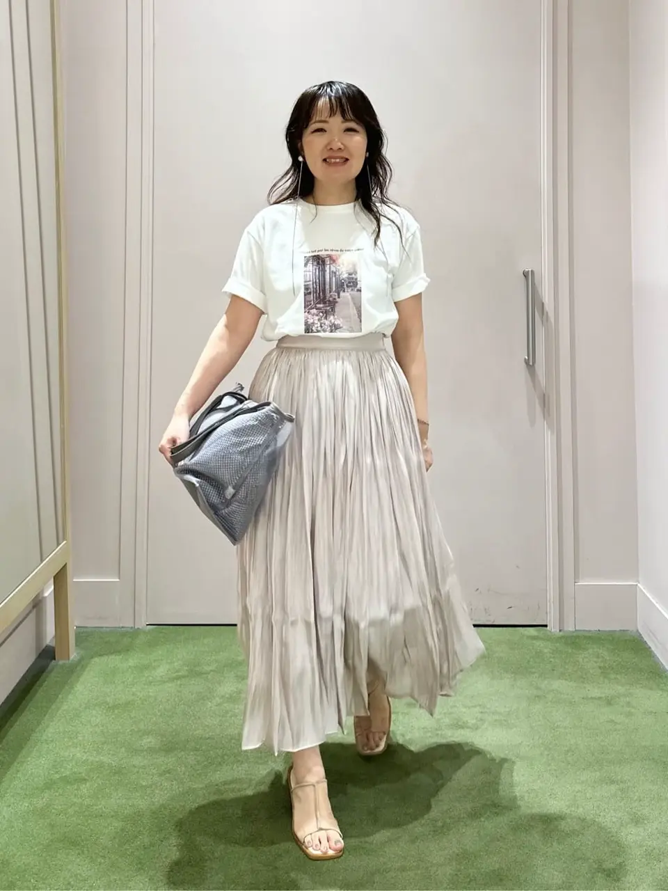 ANY フジコ コーディネート画像