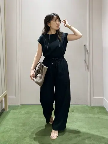 ANY フジコ コーディネート画像