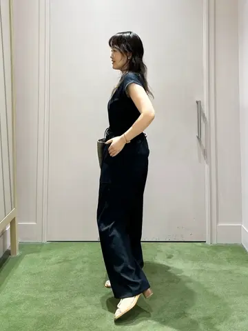 ANY フジコ コーディネート画像