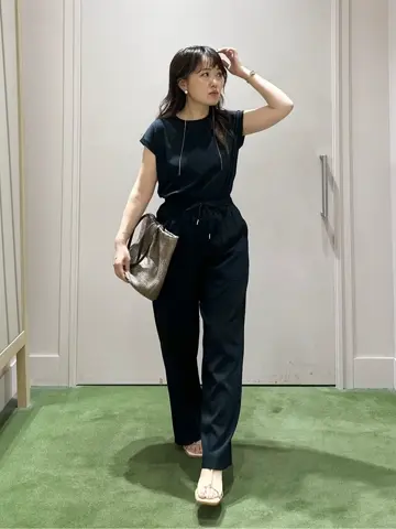 ANY フジコ コーディネート画像