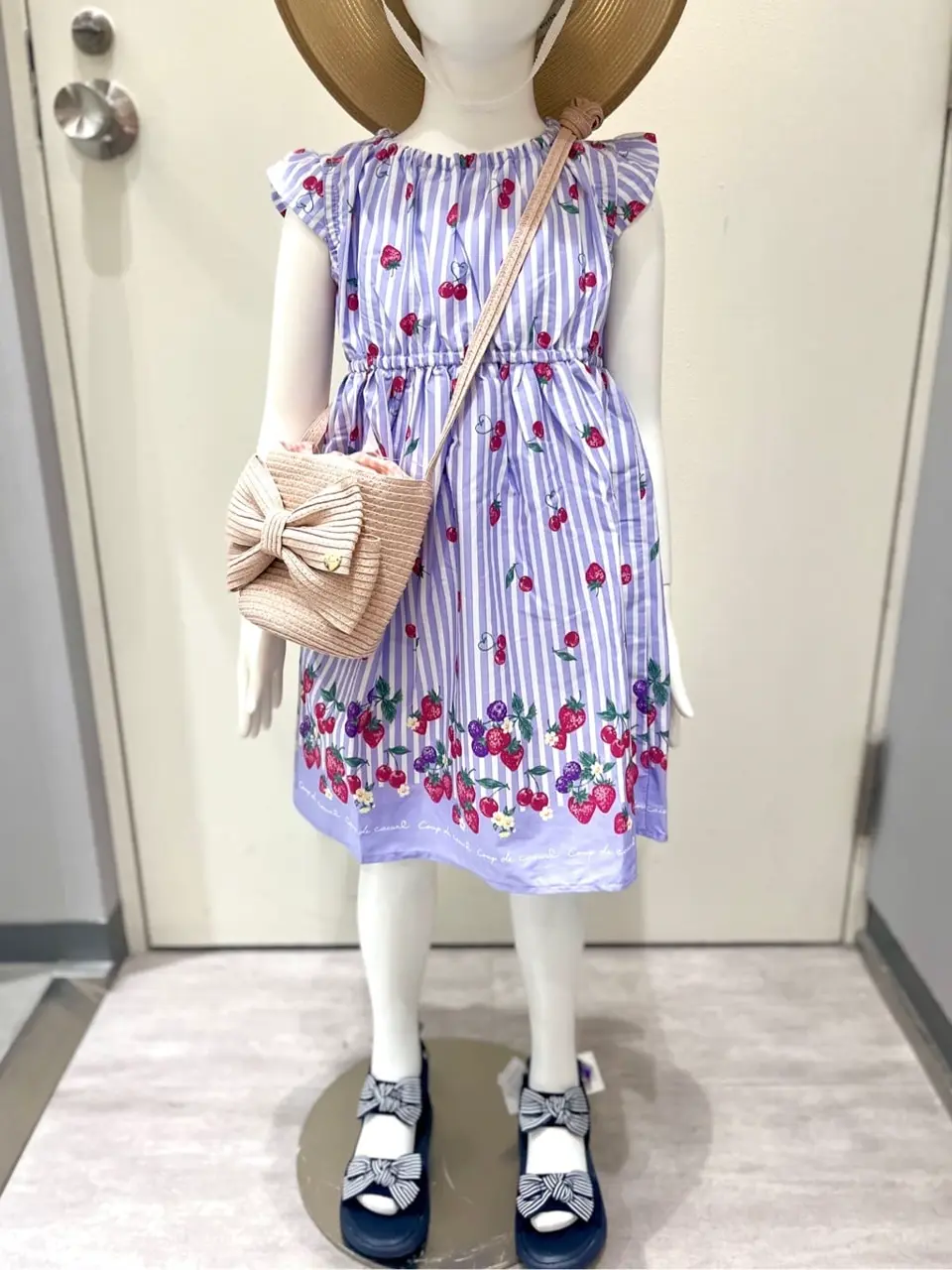 ANY 金井 コーディネート画像