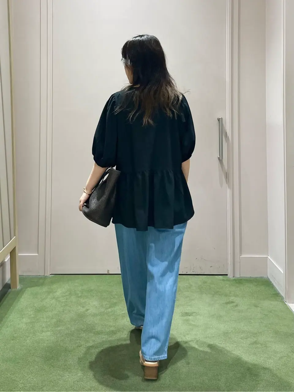 ANY フジコ コーディネート画像