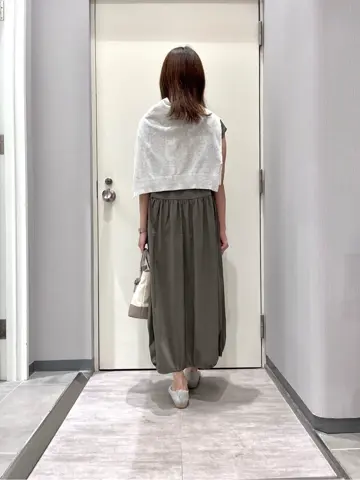 ANY 金井 コーディネート画像