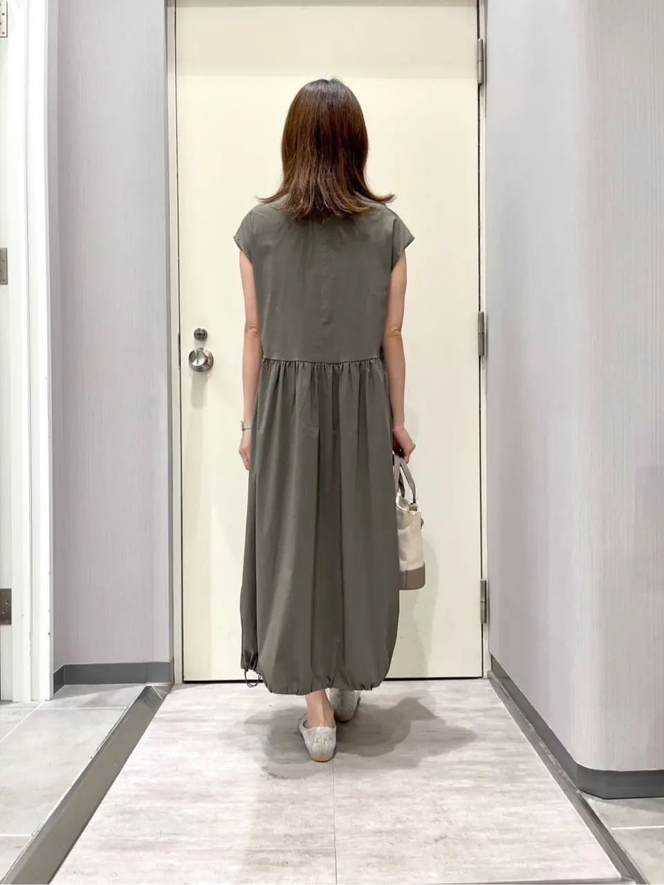 ANY 金井 コーディネート画像