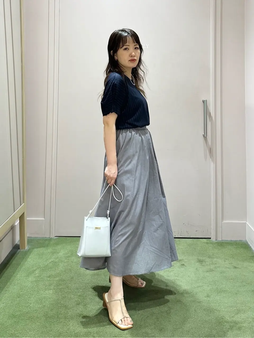 ANY フジコ コーディネート画像