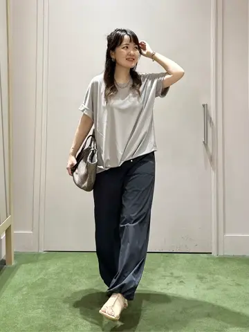 ANY フジコ コーディネート画像