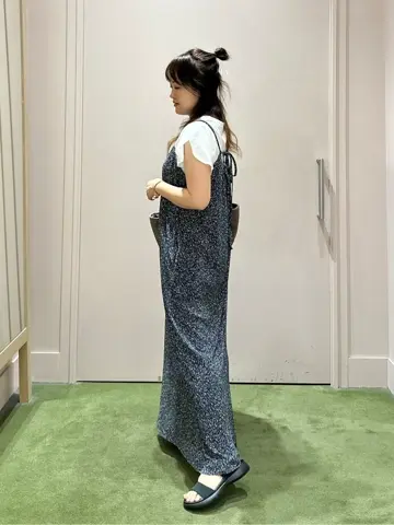 ANY フジコ コーディネート画像