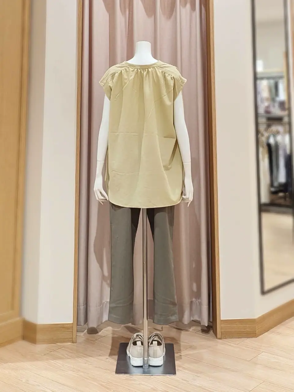 ANY 岩田 コーディネート画像