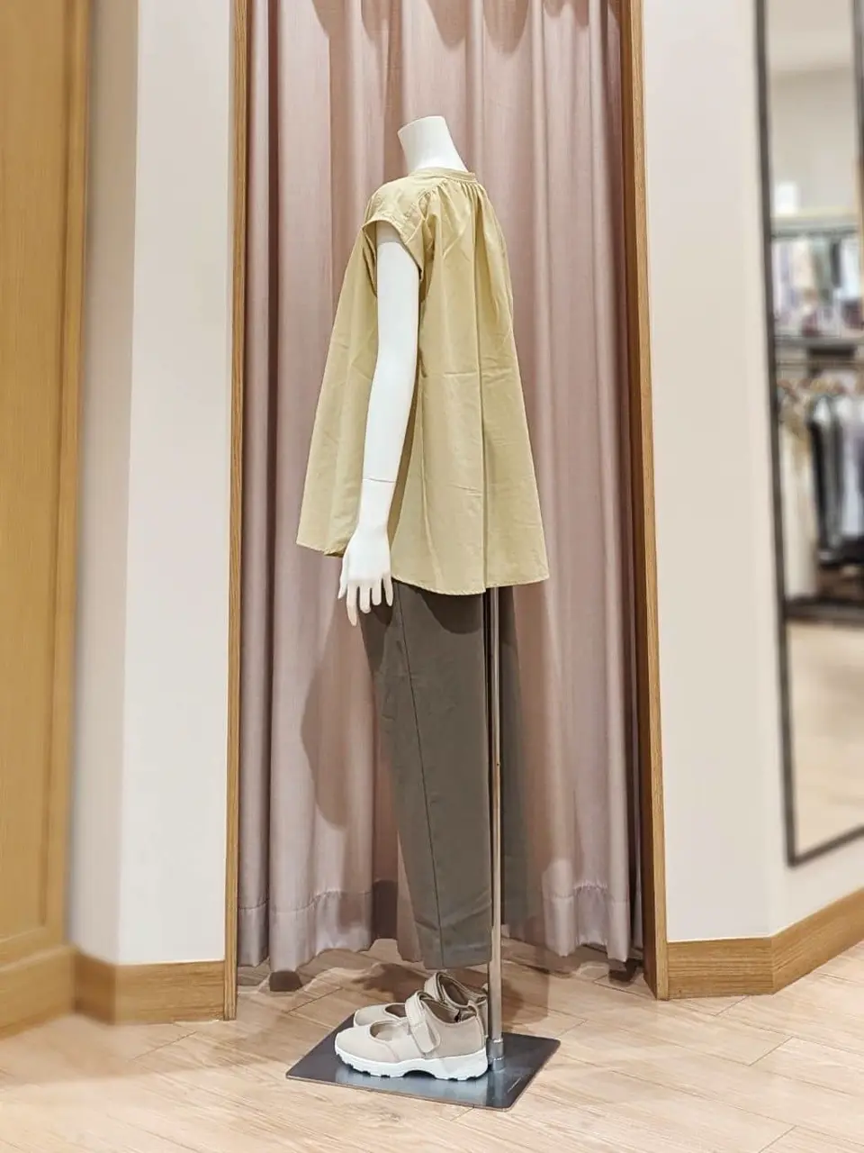 ANY 岩田 コーディネート画像