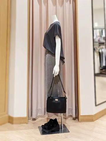 ANY 岩田 コーディネート画像