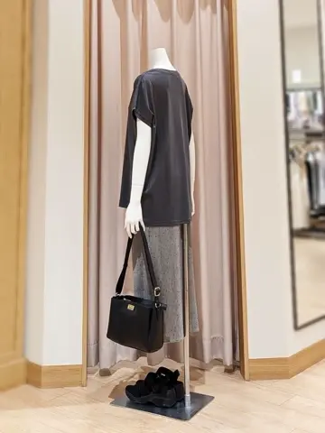 ANY 岩田 コーディネート画像