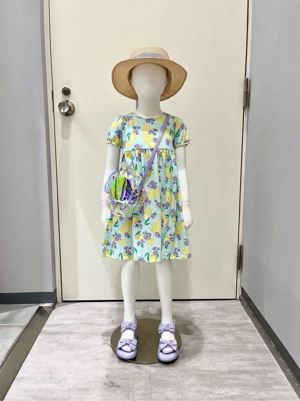  金井 コーディネート画像