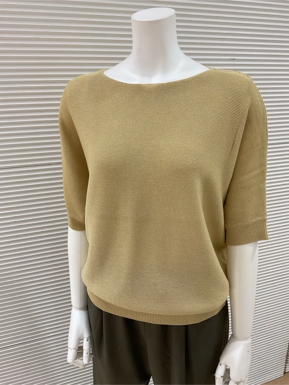 ANY こばやし コーディネート画像