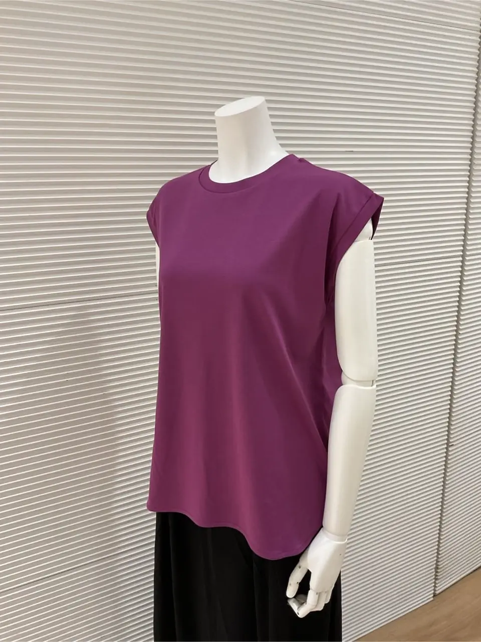 ANY こばやし コーディネート画像