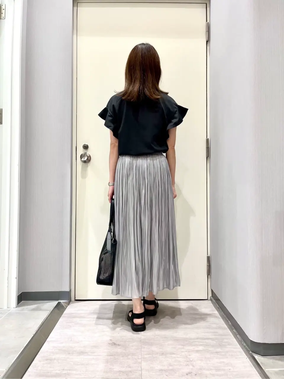 ANY 金井 コーディネート画像